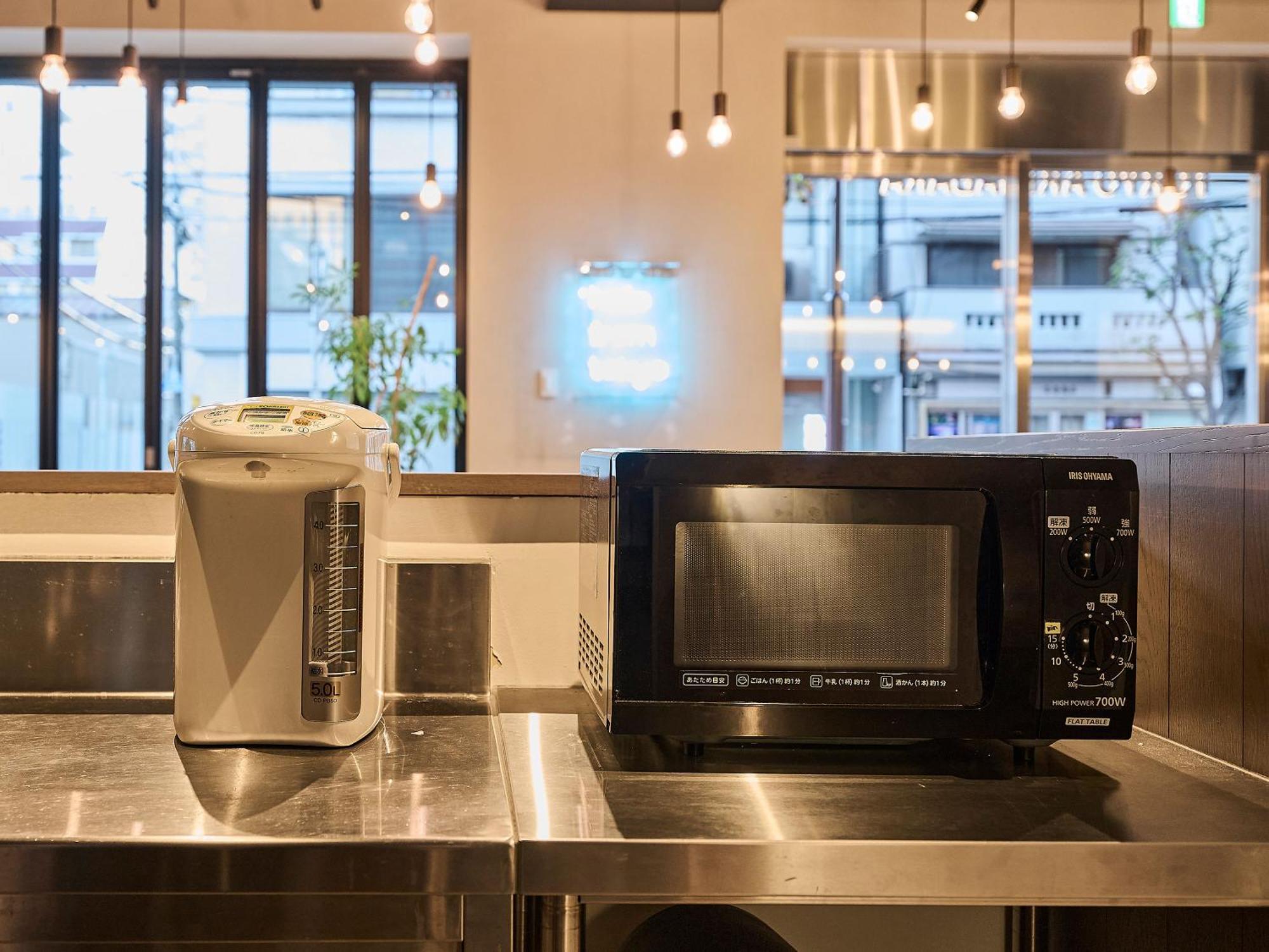 Hotel Plus Hostel Tokyo Akihabara Ngoại thất bức ảnh